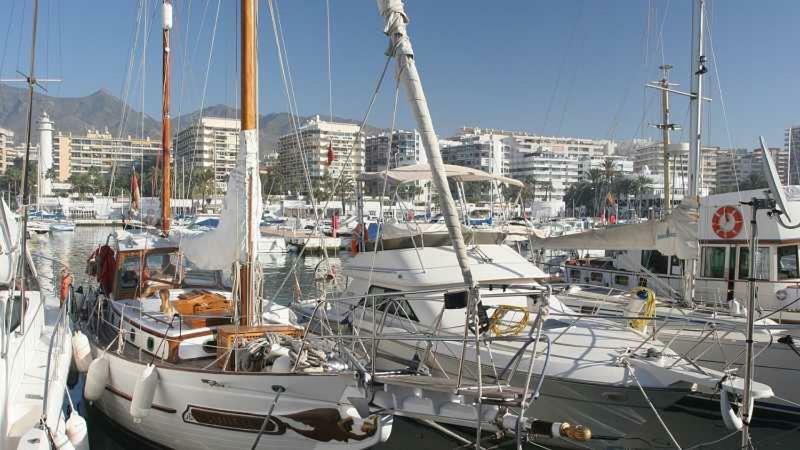 Marbella First Line Beach Luaran gambar